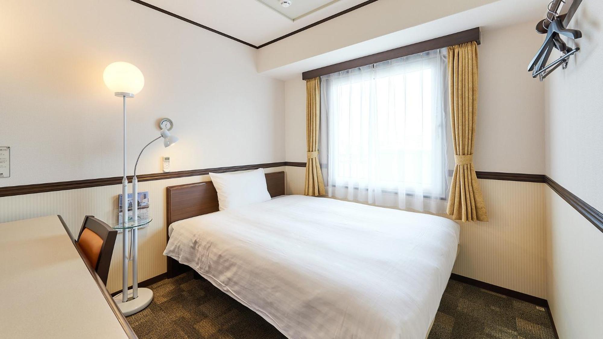 Toyoko Inn Osaka Shinsaibashi Nishi Екстериор снимка
