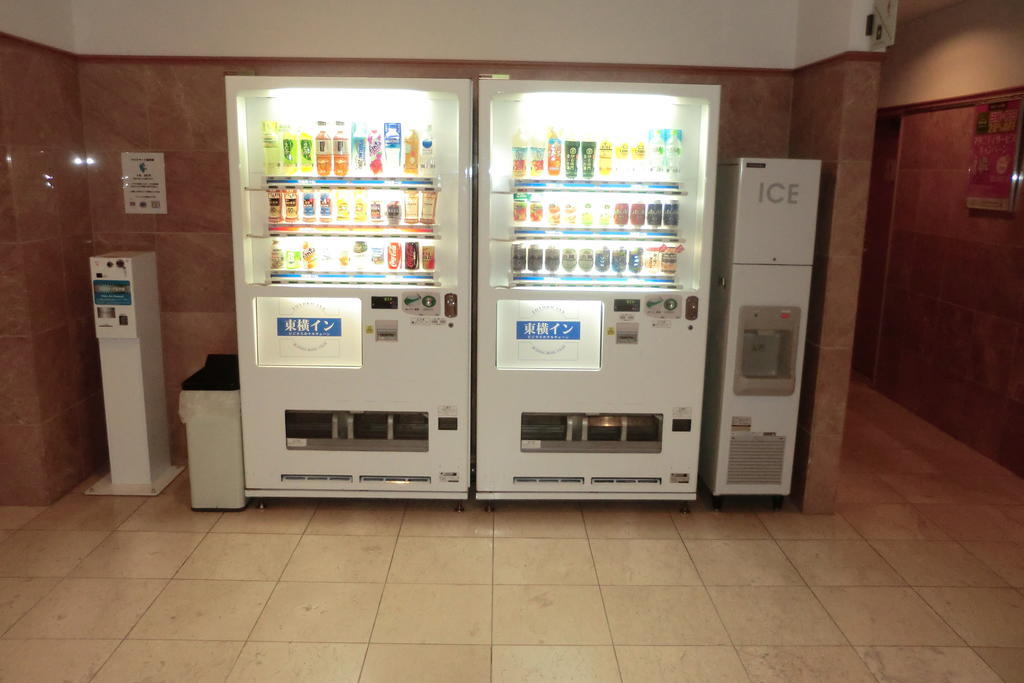 Toyoko Inn Osaka Shinsaibashi Nishi Екстериор снимка